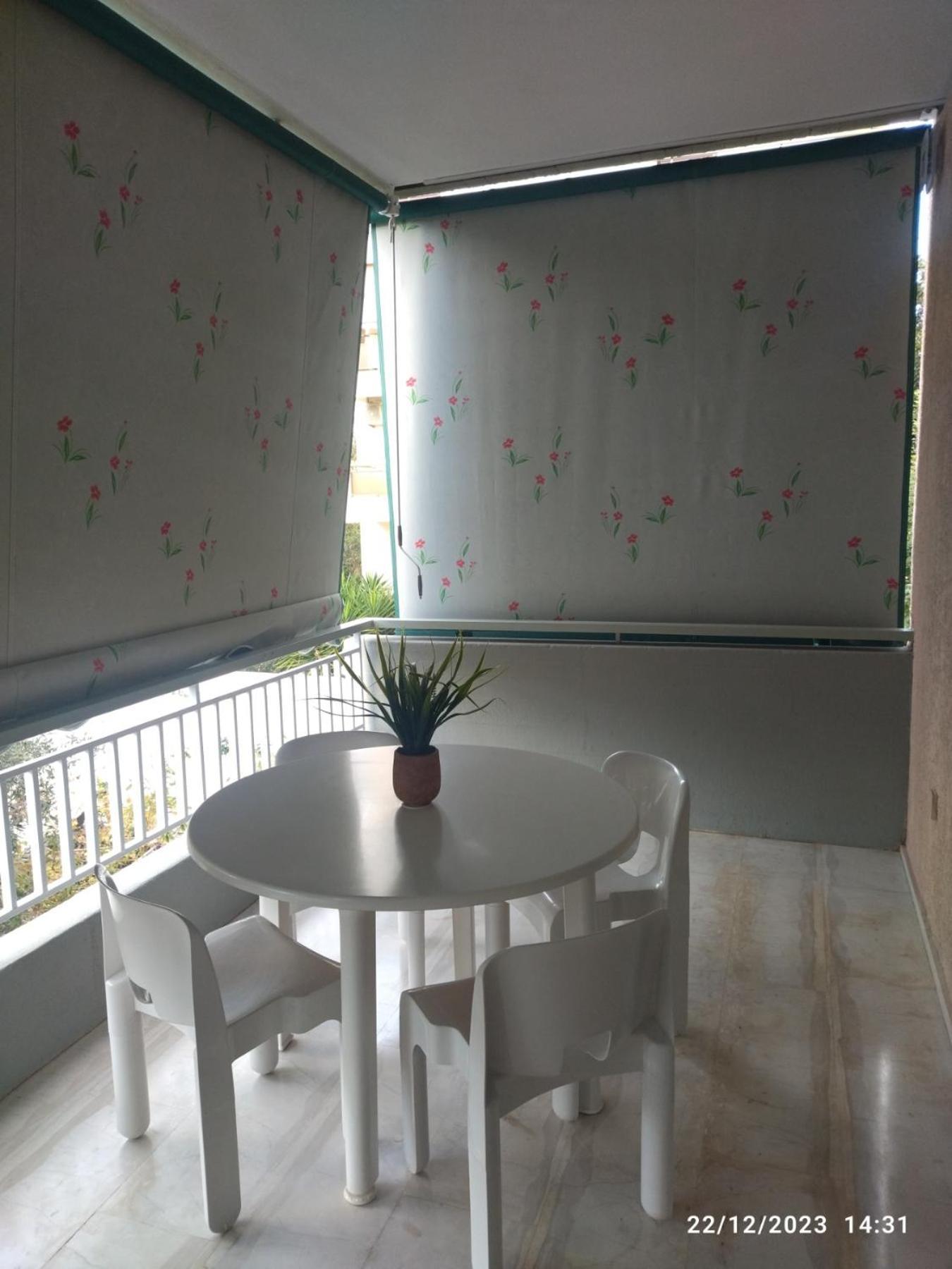 Swan Paradise Glyfada Apartment Atenas Exterior foto